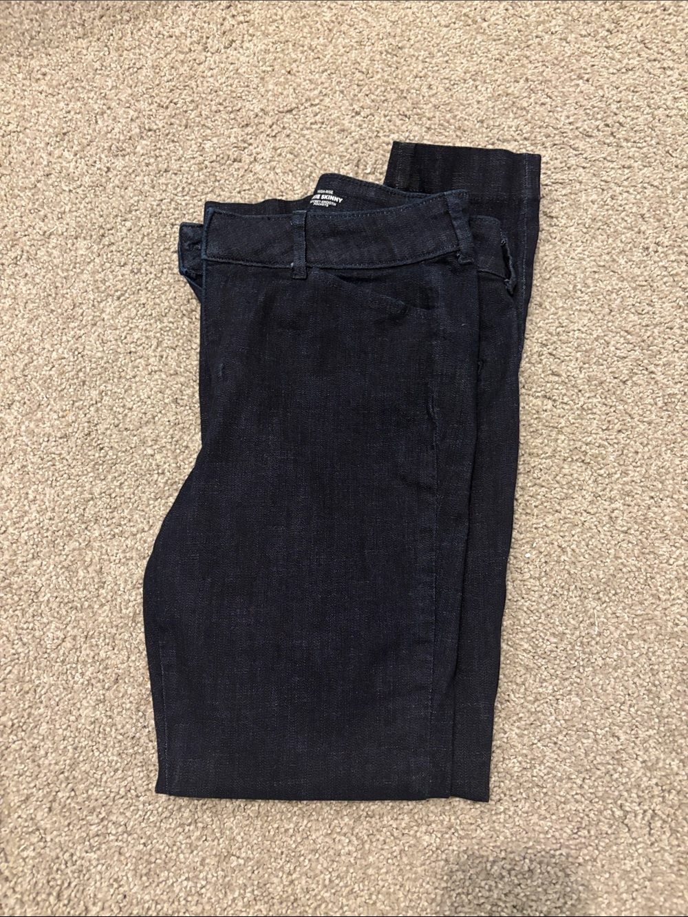 Old Navy Women’s Dark Navy Skinny Jeans